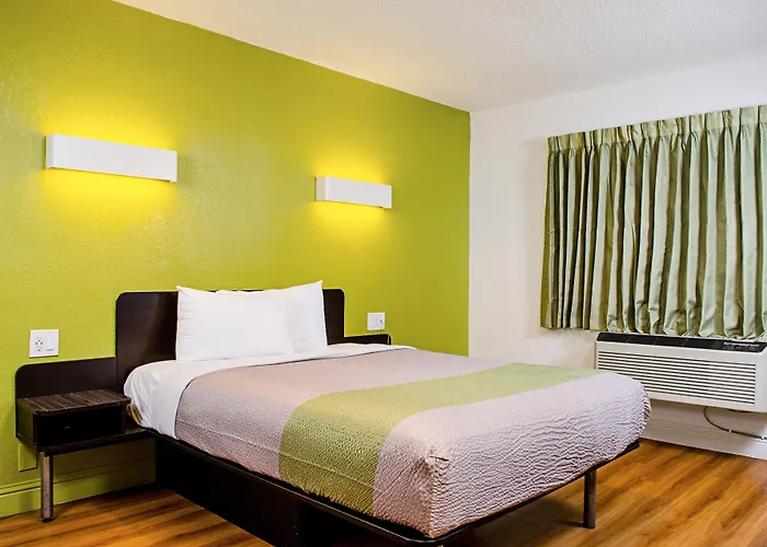 Motel 6-Modesto, Ca - Downtown